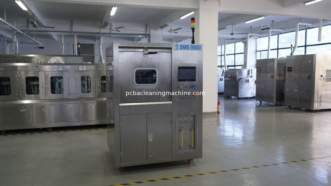 Диапазон давления газа 0,4-0,6 МПа. Процесс очистки печатных плат в машине для очистки обеспечивает результаты очистки для сборочных линий электроники.