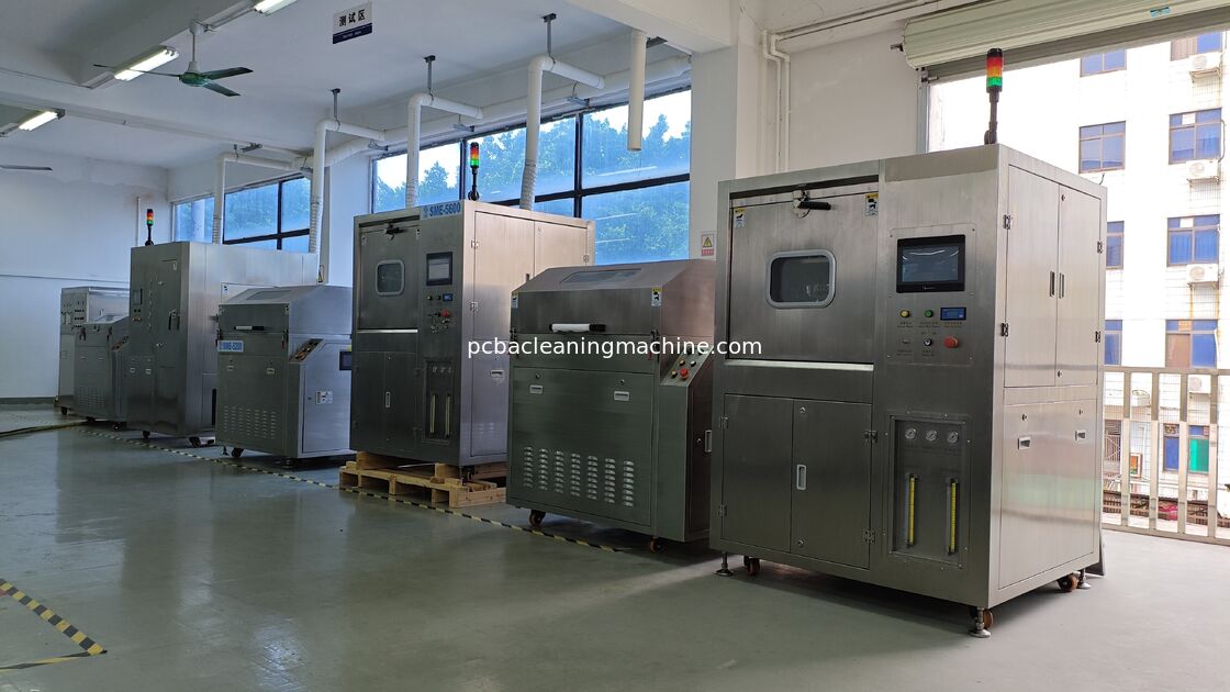 Диапазон давления газа 0,4-0,6 МПа. Процесс очистки печатных плат в машине для очистки обеспечивает результаты очистки для сборочных линий электроники.