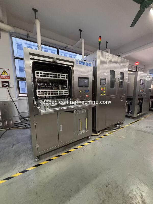 Толщина печатной платы 0,5–3,0 мм SME-5600L Автоматизированное оборудование для очистки печатных плат, обеспечивающее обработку печатных плат