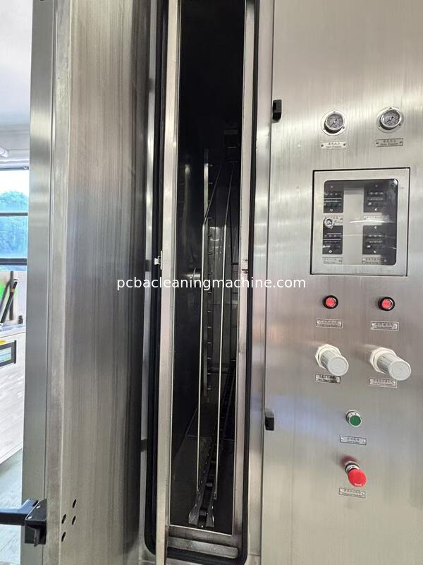 Water Tank 120L Featuring Totally SUS 304 Structure Resist Acid Alkali Corrosion Firm Stable Compatible OLED Screen Types